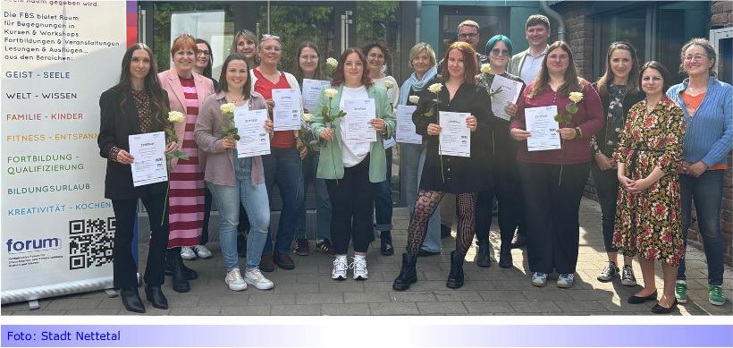 Zwölf Fachkräfte für Inklusion in Nettetaler und Kempener Kitas qualifiziert