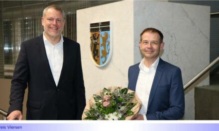 Viersener Landrat Dr. Andreas Coenen verabschiedet Dezernent Andreas Budde